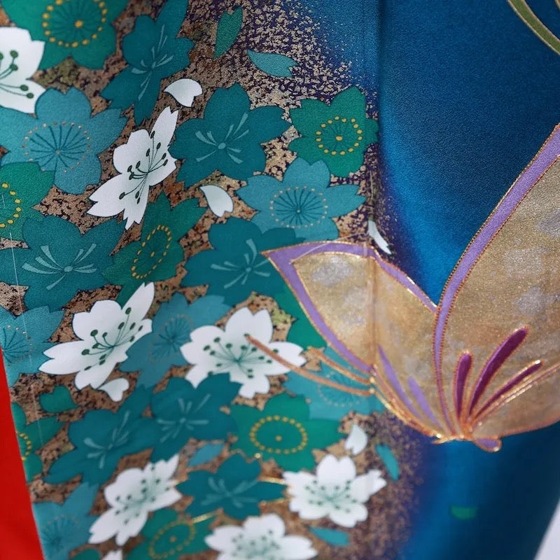 Japanese kimono used <Furisode> M-size silk 100% /B740