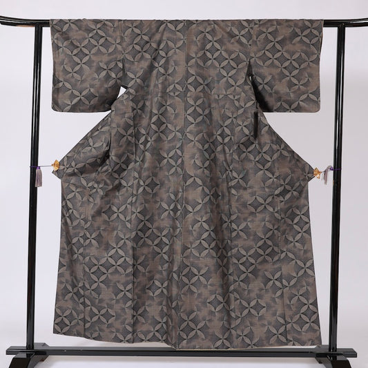 Japanese kimono (Tsumugi) M-size 100% silk / B74