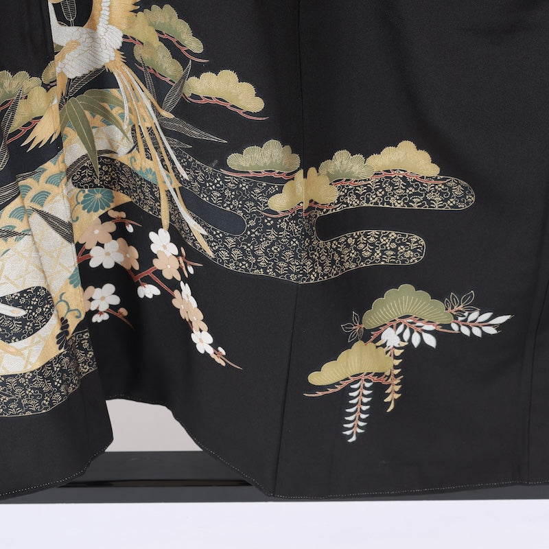 Japanese kimono (Kurotomesode) M-size 100% silk / B109