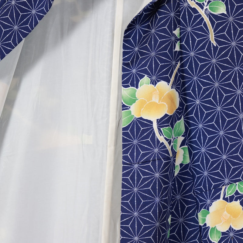 Japanese kimono used <Komon> L-size silk 100% /B742