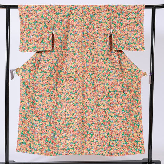 Japanese kimono (Komon) M-size 100% silk / B102
