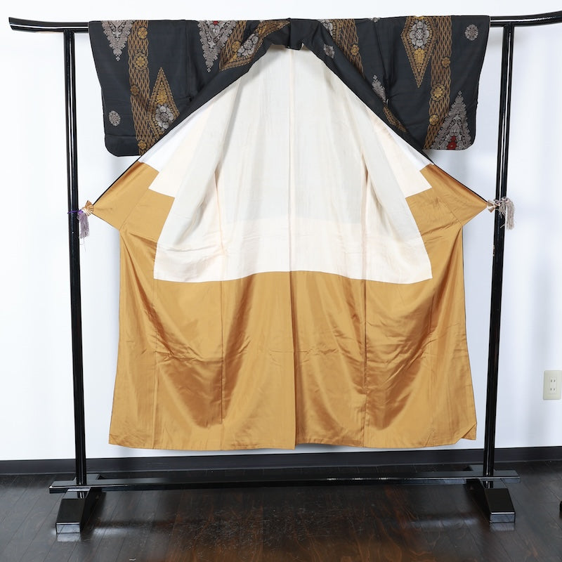 Japanese kimono used <Tsumugi> Msize silk 100% /T388