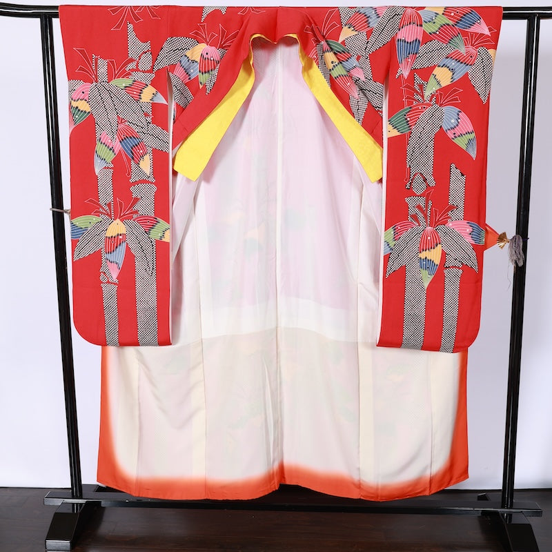 Long-sleeved kimono Used Size M (Furisode)100%Silk/K92