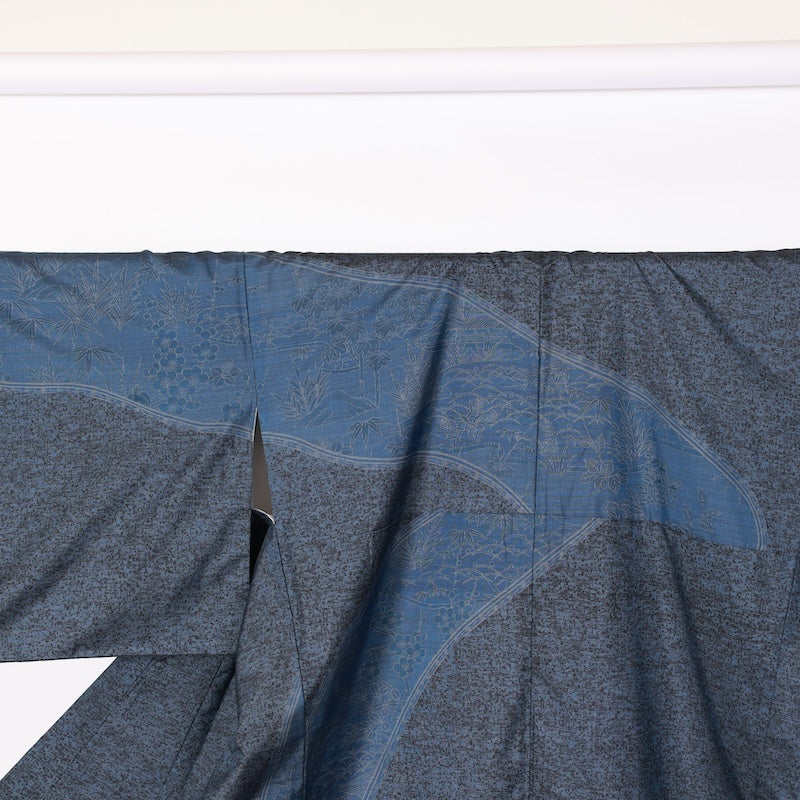 Japanease kimono used(Houmongi) L-size 100% silk /K158Homongi (formal kimono) - Authentic Oshima Tsumugi - Indigo and light blue, black, coral red, Chaya-tsuji pattern, by an artist