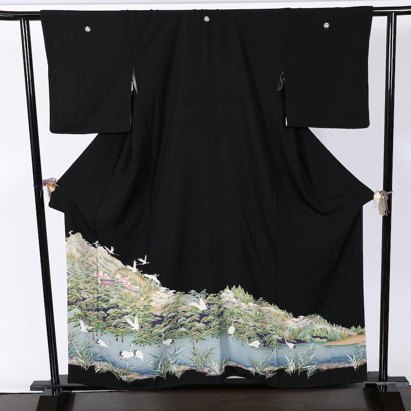 Japanese kimono used <Kurotomesode> Msize silk 100% /B833