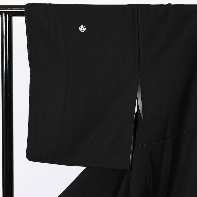 Japanese kimono used <Kurotomesode> Msize silk 100% /B833