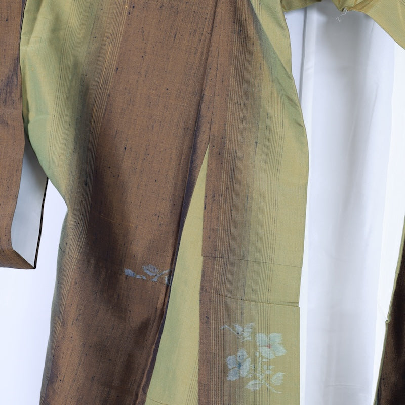 Japanese kimono used <Tsumugi> S-size silk 100% /B826