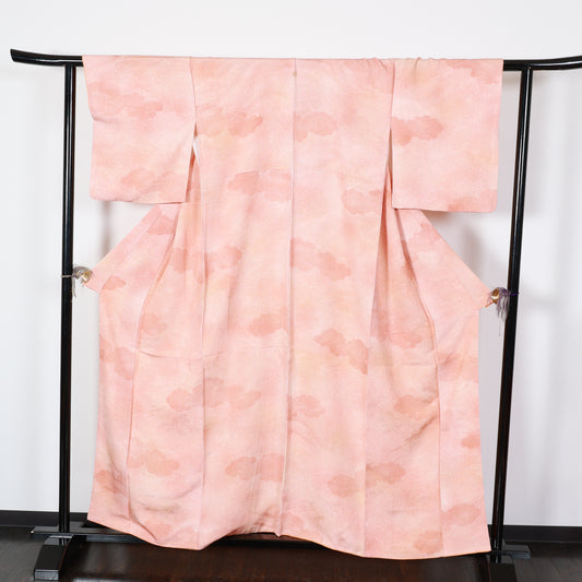 Japanese kimono used <Iromuzi> Lsize silk 100% /T460