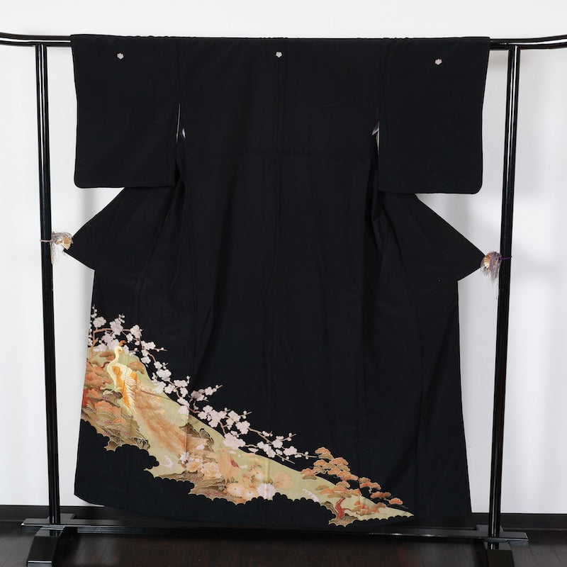Japanese kimono used <Tomesode> Msize polyester /T440