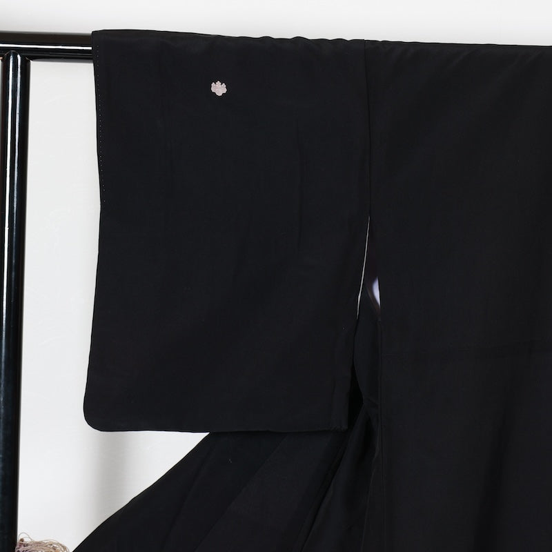 Japanese kimono used <Tomesode> Msize polyester /T440