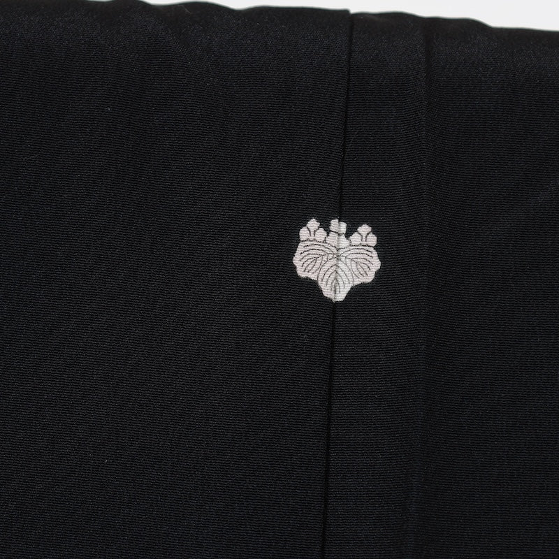Japanese kimono used <Tomesode> Msize polyester /T440
