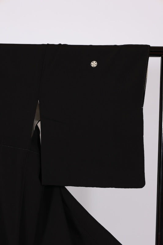 Japanese kimono used <Kurotomesode> L-size silk 100% /TT34