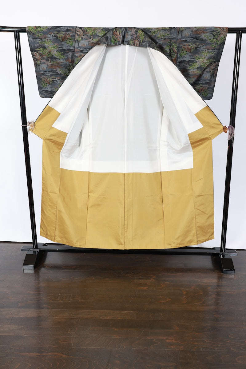 Japanese kimono used <tsumugi> M-size silk 100% /B907