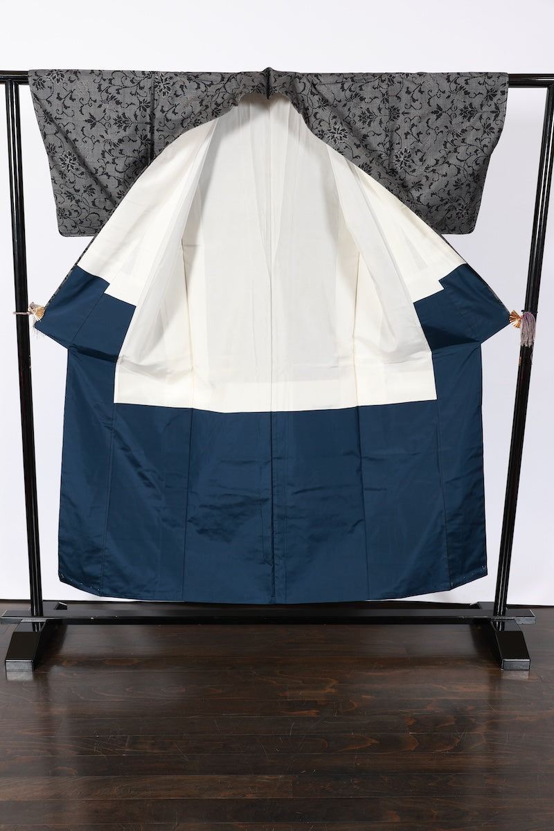 Japanese kimono used <Tsumugi> M-size silk 100% /B911
