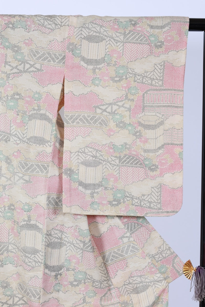 Japanese kimono used <Tsumugi> M-size silk 100% /B913