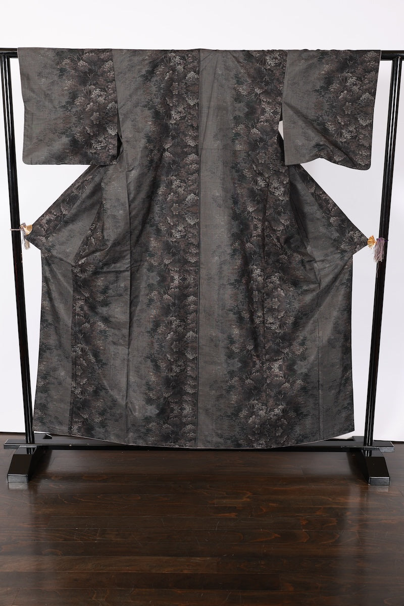 Japanese kimono used <sumugi> L-size silk 100% /B942