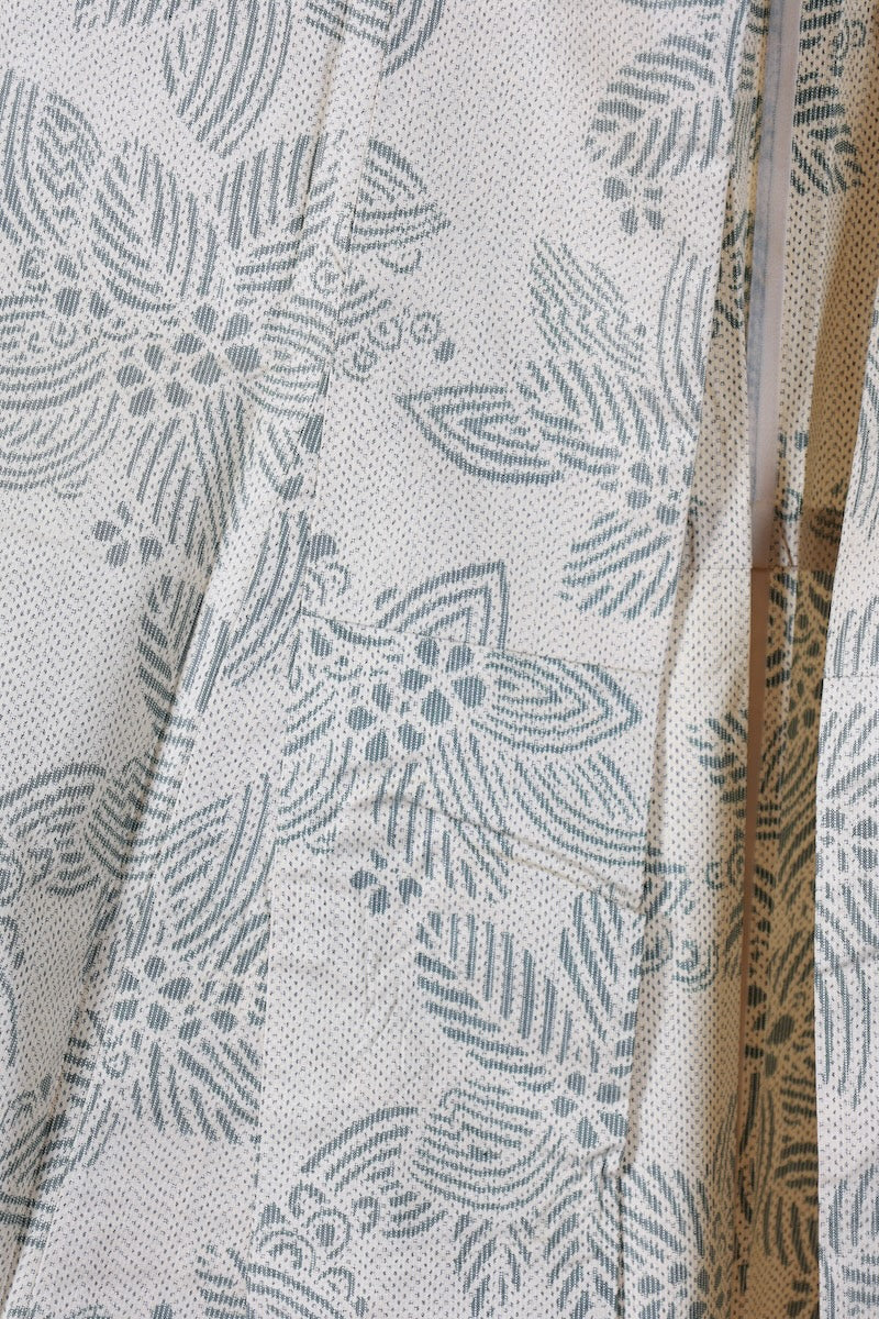 Japanese kimono used <Tsumugi> M-size silk 100% /B941