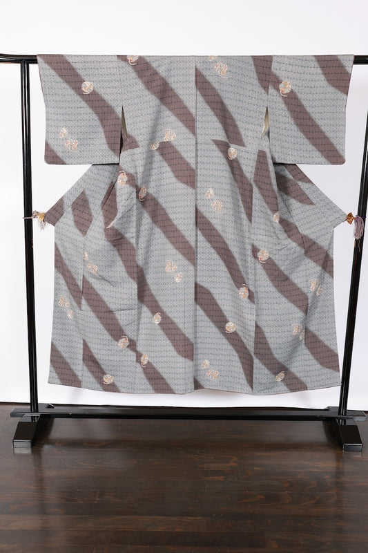 Japanese kimono used <Komon> S-size silk 100% /B938