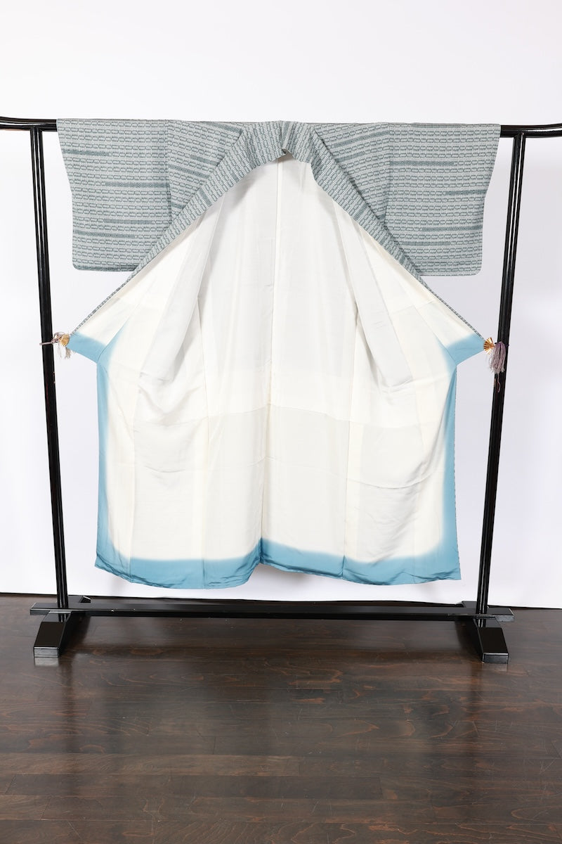 Japanese kimono Unused New <Tsumugi> S-size silk 100% /B916