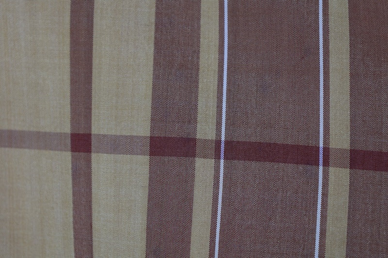 Japanese kimono used <Tsumugi> S-size silk 100% /B931