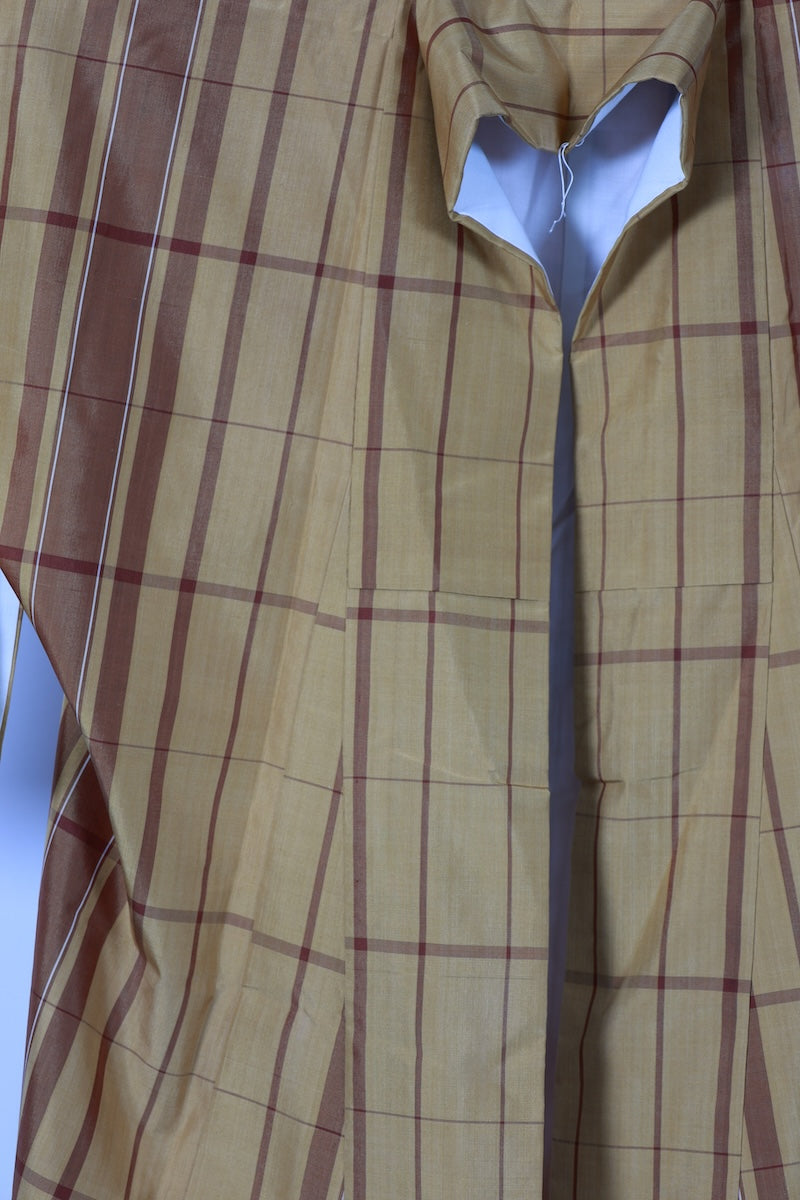 Japanese kimono used <Tsumugi> S-size silk 100% /B931