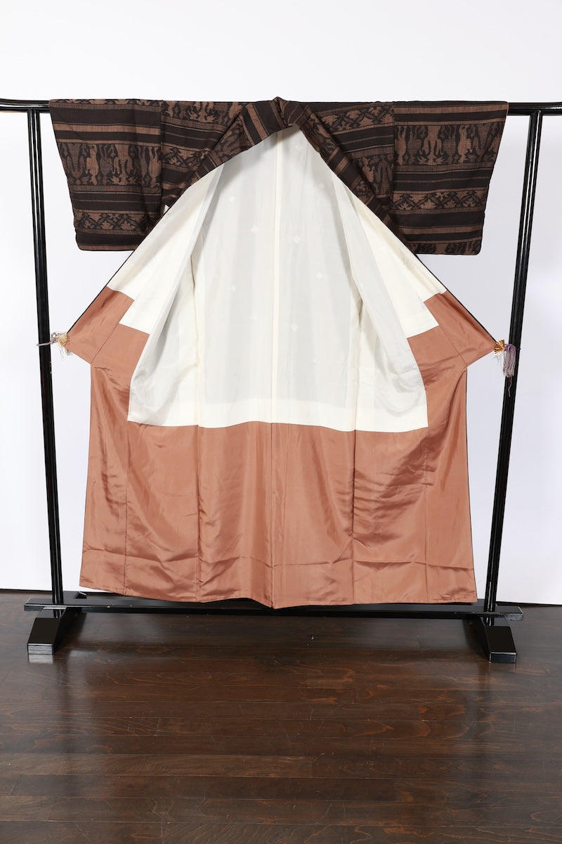 Japanese kimono used <Tsumugi> M-size silk 100% /B921