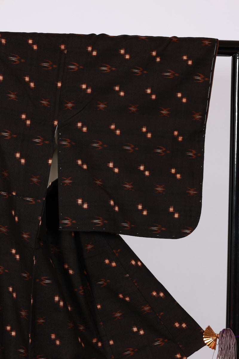 Japanese kimono used <Tsumugi> M-size silk 100% /B934