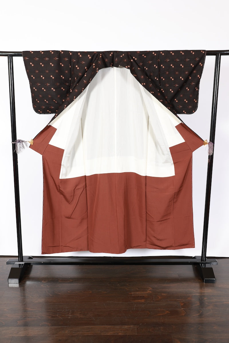 Japanese kimono used <Tsumugi> M-size silk 100% /B934