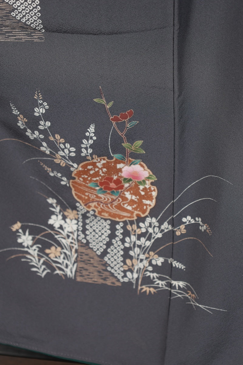 Japanese kimono used <houmongi> M-size silk 100% /B977