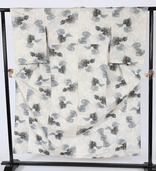 Japanese kimono used <Tsumugi> Msize silk 100% /T508