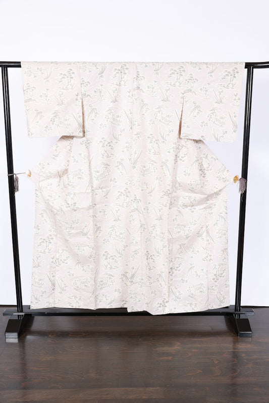 Japanese kimono used <Tsumugi> M-size silk 100% /B974