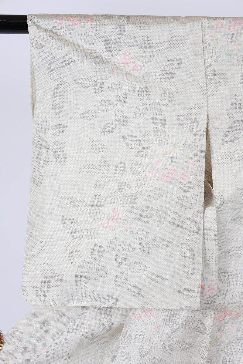 Japanese kimono used <Tsumugi> Lsize silk 100% /T507