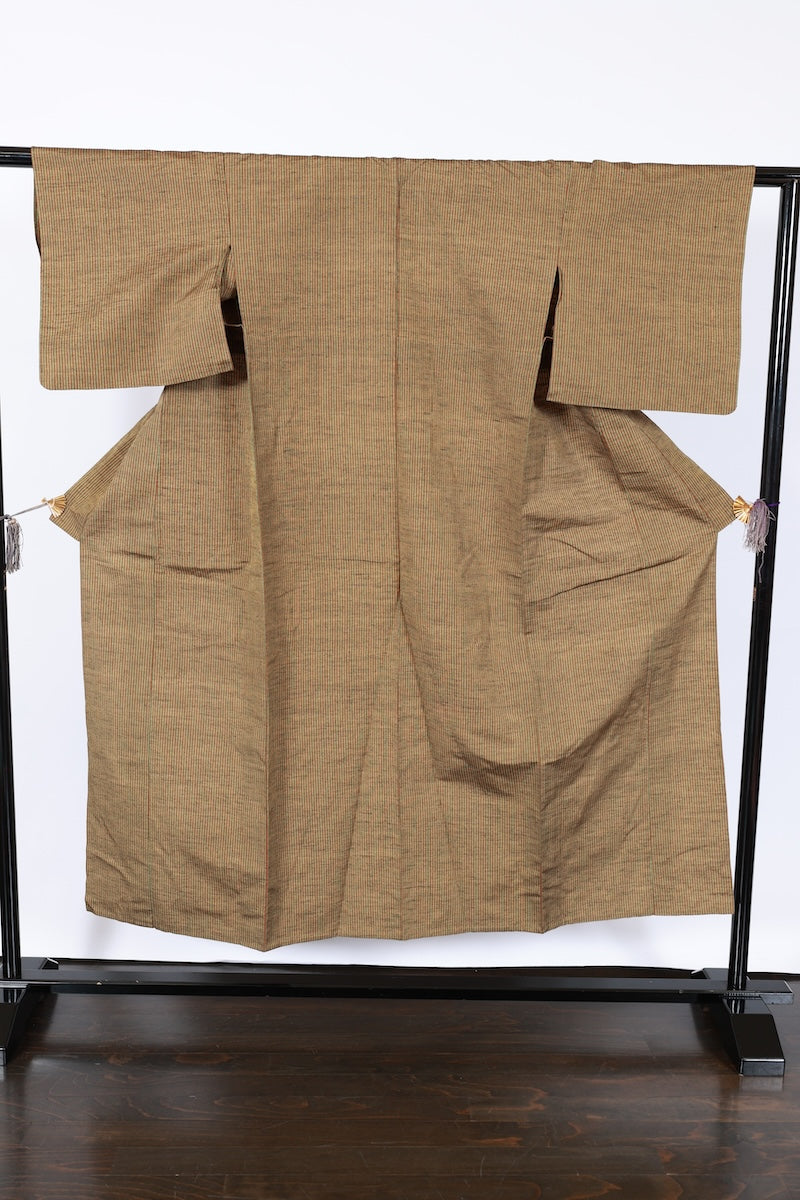 Japanese kimono used <Tsumugi> M-size silk 100% /B973