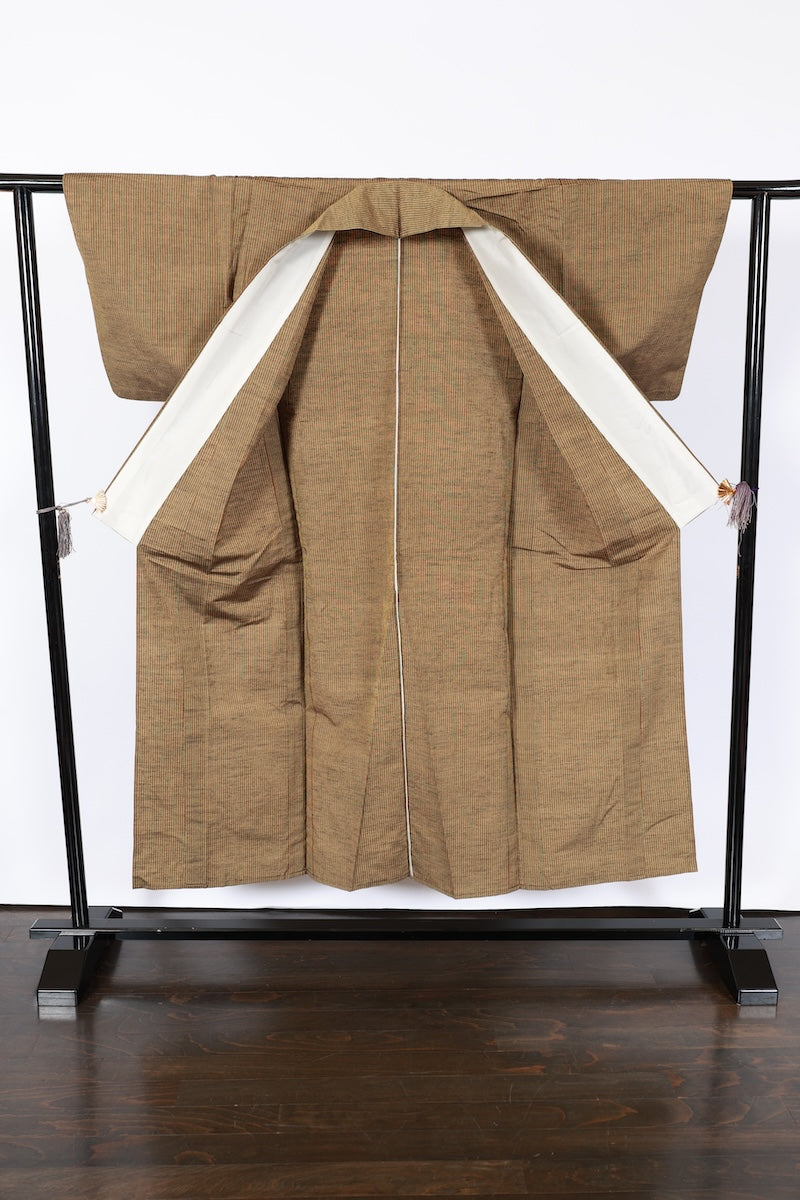 Japanese kimono used <Tsumugi> M-size silk 100% /B973