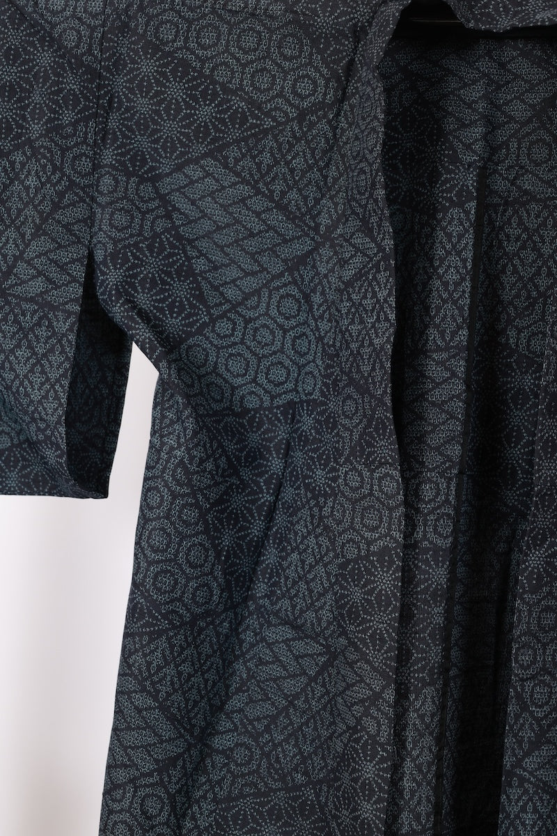 Japanese kimono used <Tsumugi> M-size silk 100% /B972