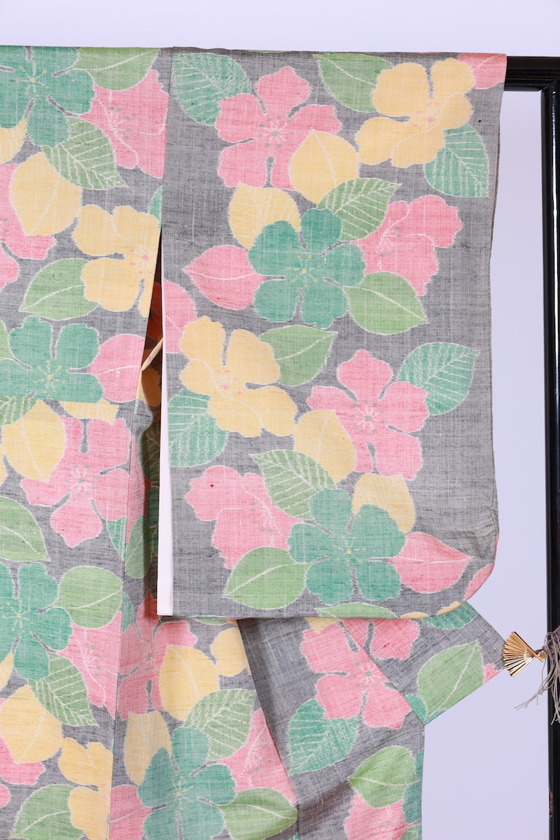 Japanese kimono used <Tsumugi> Msize silk 100% /T488
