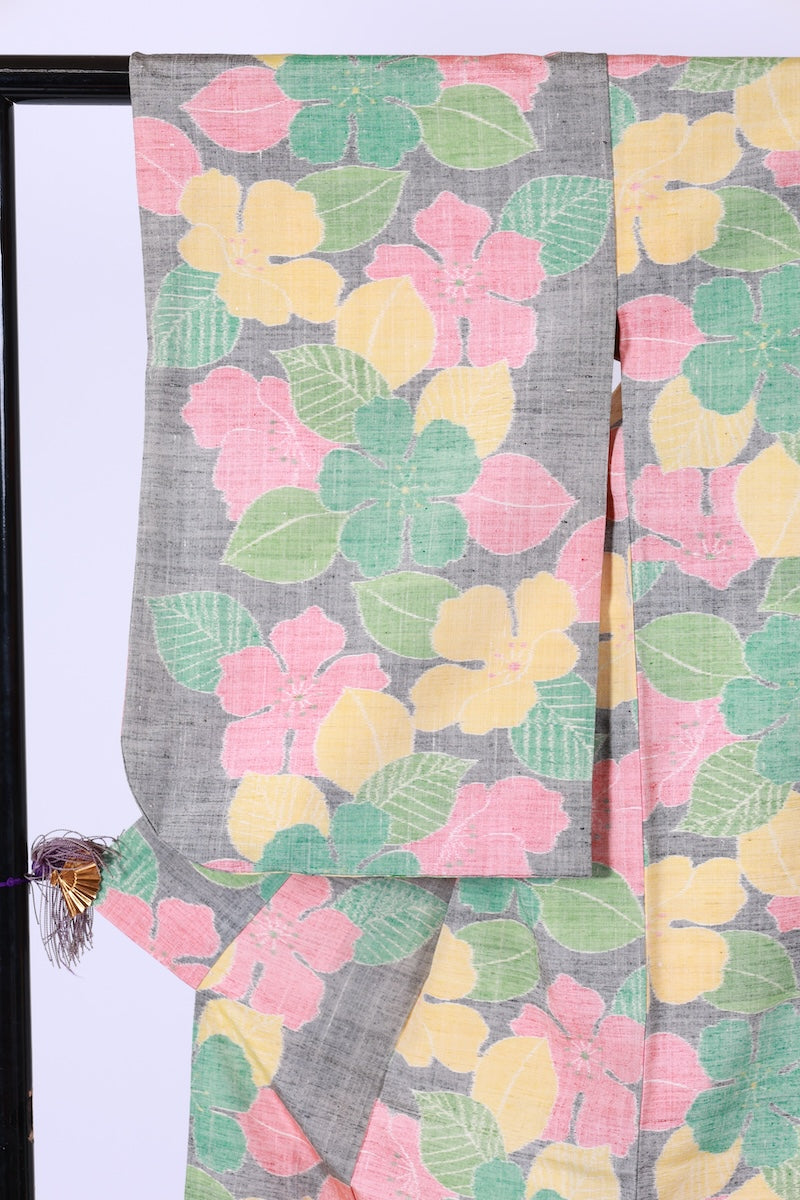 Japanese kimono used <Tsumugi> Msize silk 100% /T488