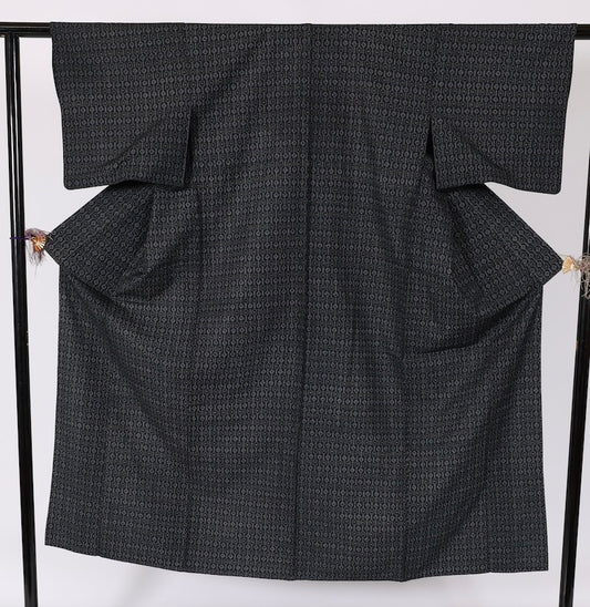 Japanese kimono used <Tsumugi> Msize silk 100% /T486