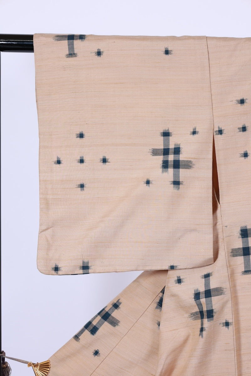 Japanese kimono used <Tsumugi> M-size silk 100% /B959