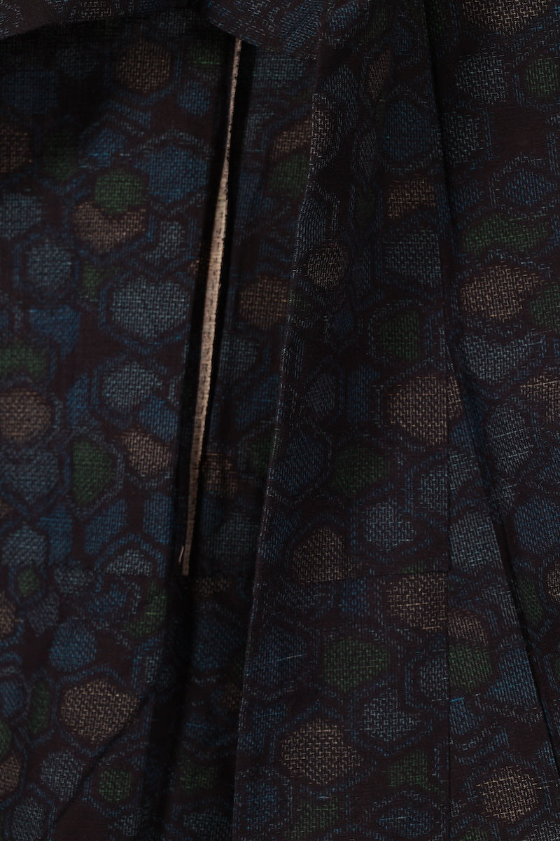 Japanese kimono used <Tsumugi> Ssize silk 100% /T484