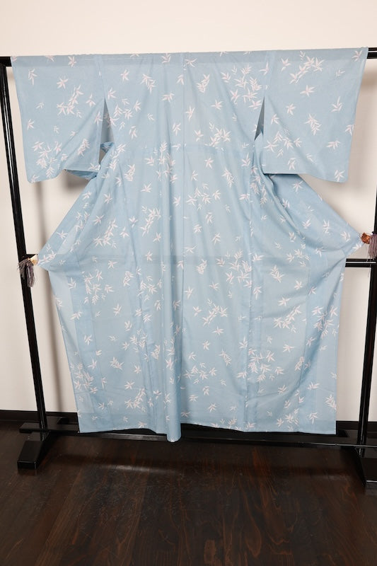 Summer used kimono fabric, light blue, white, pink, floral pattern, R240