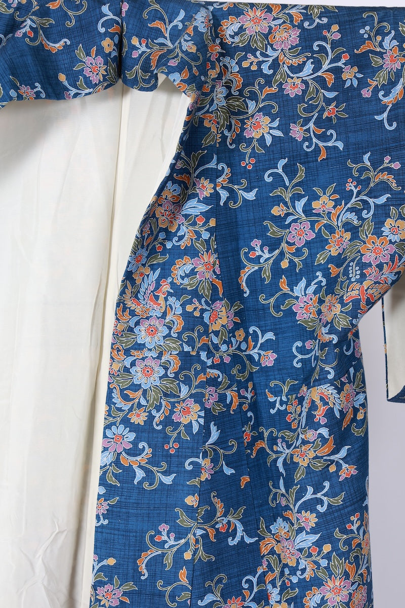 Japanese kimono used <Tsumugi> Msize silk 100% /T601