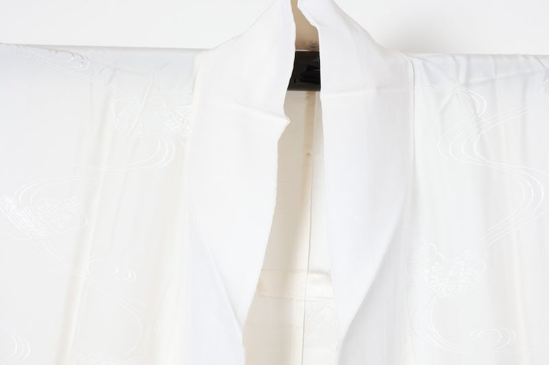 White long undergarment, Tang-style weave, pagoda and wave pattern, R320