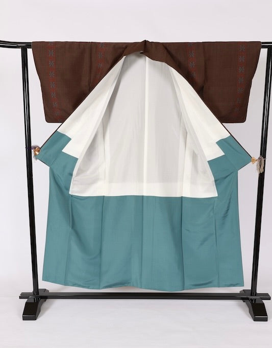 Japanese kimono used <tsumugi> Msize silk 100% /T599