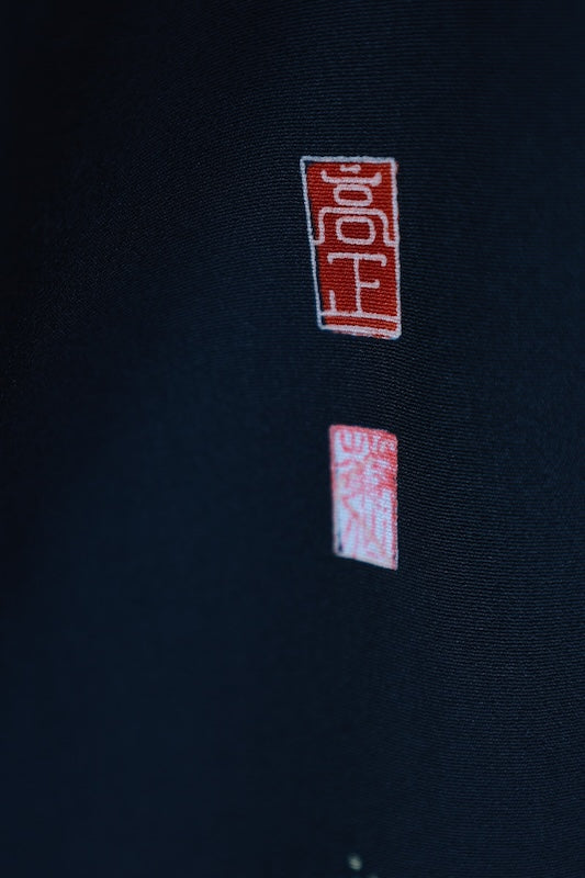 Japanese kimono used <Kurotomesode> Msize silk 100% /T595