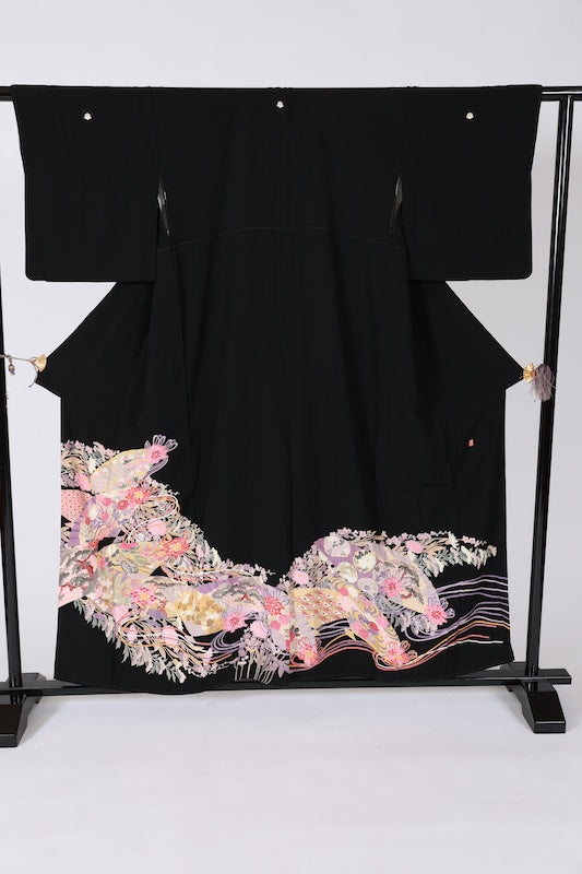 Black formal kimono used (Kurotomesode) in purple, yellow, vermilion, green, white, and cherry blossom pink, featuring a fan and flower design. Kyoto Kaga Yuzen dyeing technique, by a renowned artist. J6