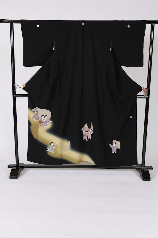 Black formal kimono used (Kurotomesode) - Light purple, black, white, dark blue, crimson, ochre, gray, moss green - Children's design - Hand-painted Kyoto Yuzen dyeing - Artist's work - J1
