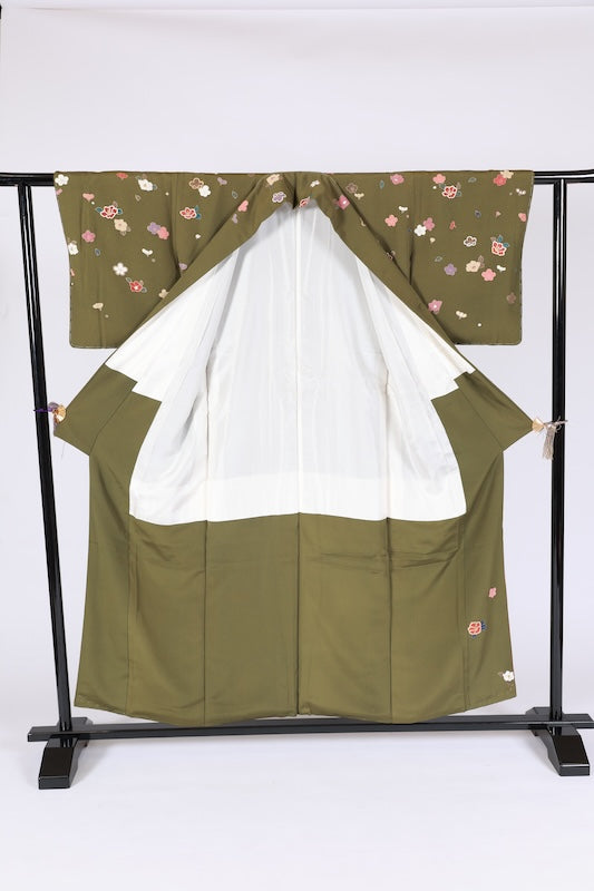 Japanese kimono New(Houmongi) M-size 100% silk /G10