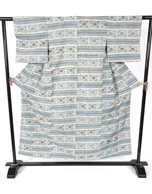 Japanese kimono used <Tsumugi> Msize silk 100% /T583