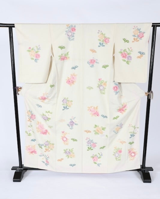 New Unused Japanese kimono <Houmongi> Msize silk 100% /T562